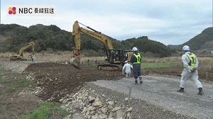 長崎県、収用耕作地に土砂搬入_f0197754_17592847.jpg