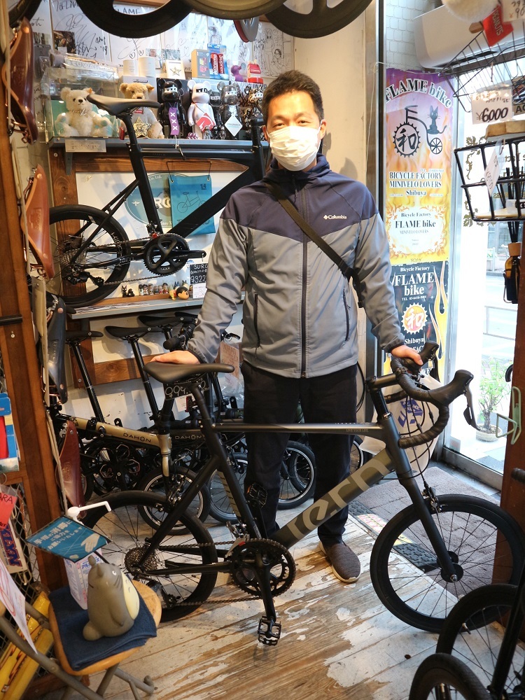 3月26日　渋谷　原宿　の自転車屋　FLAME bike前です_e0188759_19130830.jpg