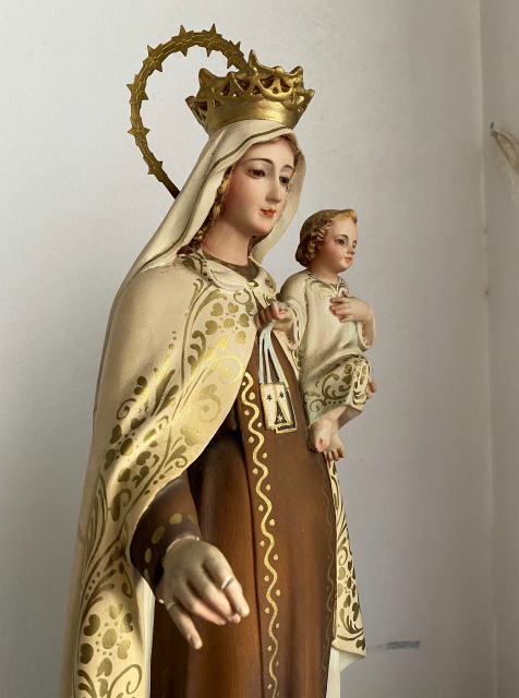 オロット 茶色のスカプラリオのカルメル山の聖母子像 sold out
