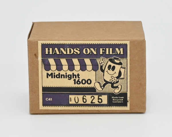 ISO1600カラーネガ Hands On Film Midnight  2本
