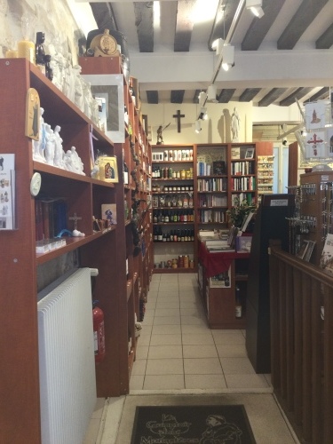 Le Comptoir des Monastères 　修道院グッズ_c0175451_23282354.jpeg