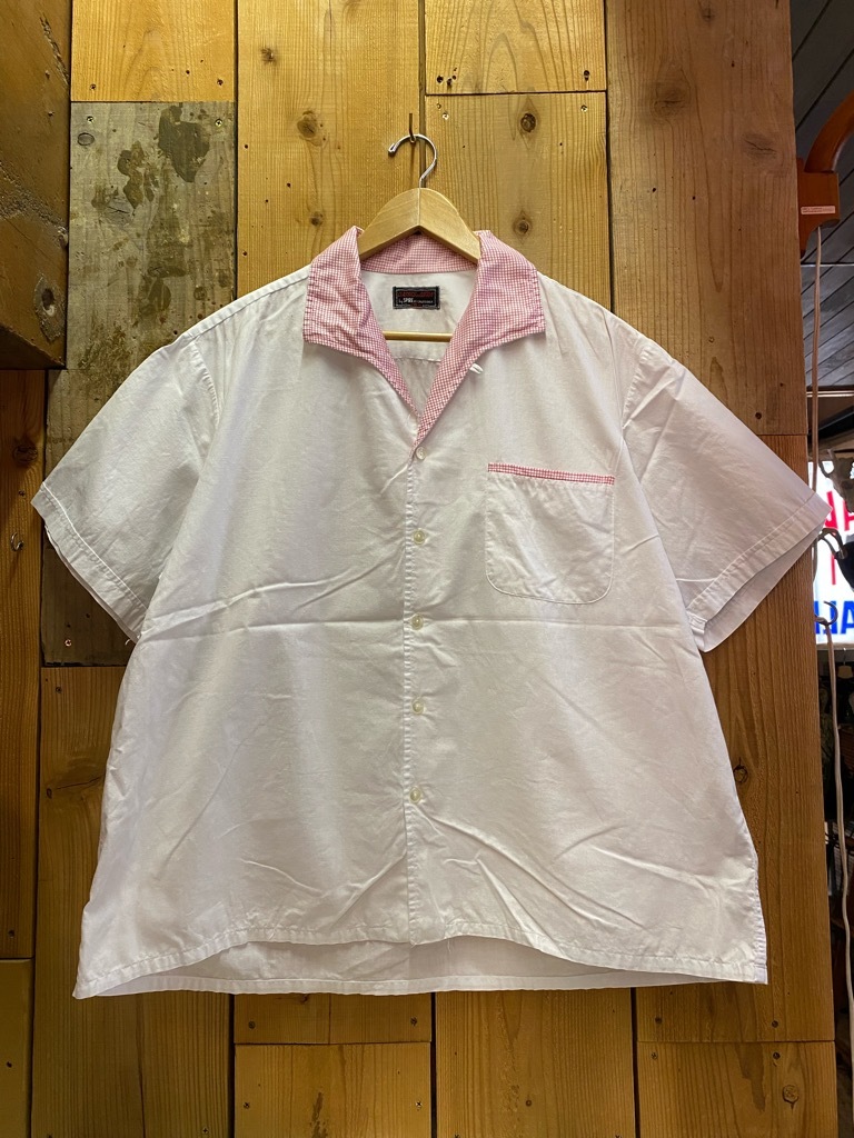 4月19日(水)大阪店夏物Vintage入荷Part1!!#3 Shirt編!CottonBoxShirt,RayonBoxShirt,BrooksBrothers!!_c0078587_22373175.jpg