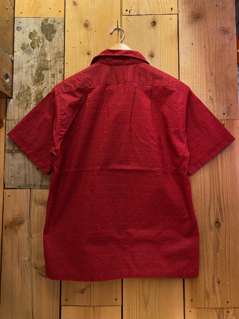4月19日(水)大阪店夏物Vintage入荷Part1!!#3 Shirt編!CottonBoxShirt,RayonBoxShirt,BrooksBrothers!!_c0078587_22380613.jpg