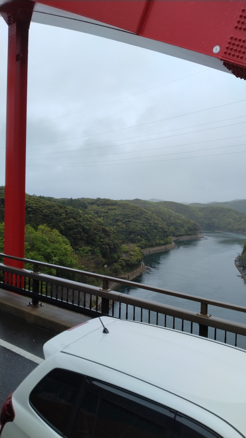 壱岐対馬旅 3　対馬博物館&烏帽子岳山頂から朝鮮半島への眺望にGhost of Tsushimaを感ずる_c0002171_09363512.jpg