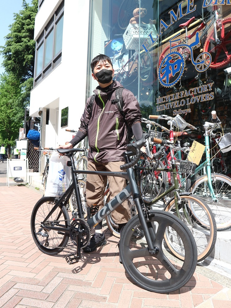 4月23日　渋谷　原宿　の自転車屋　FLAME bike前です_e0188759_17512720.jpg