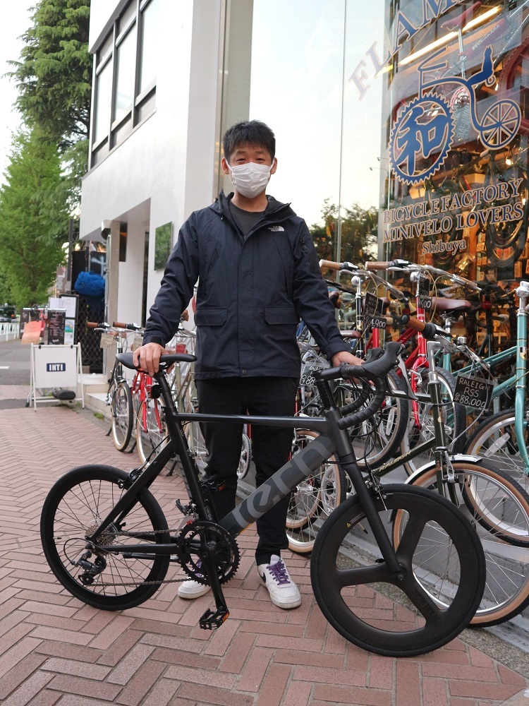 4月23日　渋谷　原宿　の自転車屋　FLAME bike前です_e0188759_17512957.jpg