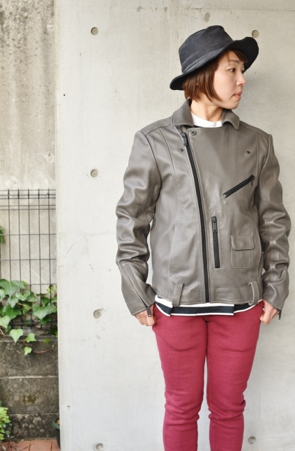 ITALY LEATHER JACKET　　「W」RAIDERS　　GRAY LEARHER ★★_d0152280_21111804.jpg