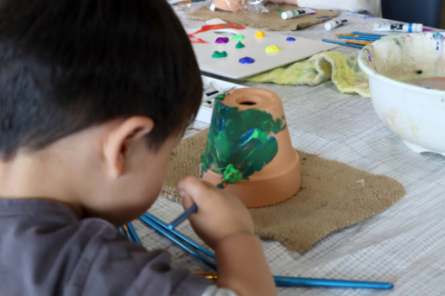 やと子ども美術教室　～ 植木鉢に描くⅡ ～_e0222340_15351515.jpg