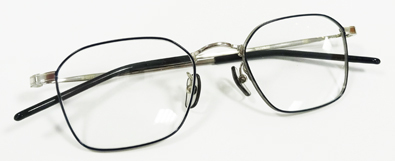 999.9(フォーナインズ)2023年スプリングコレクション「眼鏡は道具である」新作レディース向けメタルフレームS-655Tニューリリース！_c0003493_15383192.jpg
