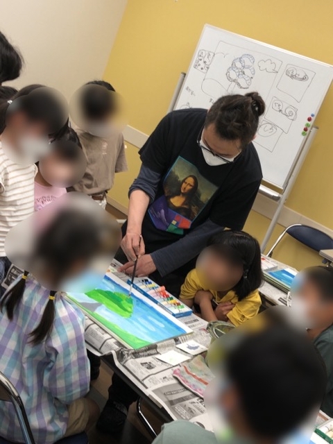 アピタ稲沢、友遊カルチャー、日曜子ども絵画教室2、5月を紹介します。_f0373324_16121339.jpg