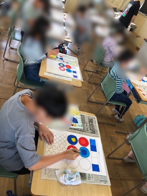 稲沢市の丸甲小学校で絵画指導の授業をおこないました。4年生_f0373324_10384797.jpg