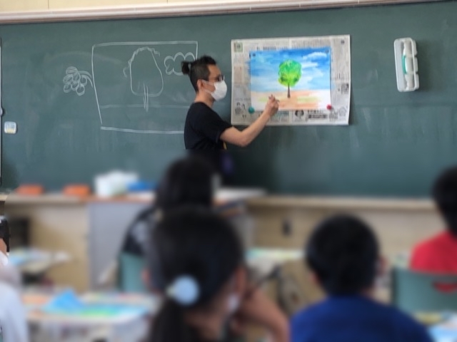 稲沢市の丸甲小学校、6年生で絵画指導の授業をおこないまいた。_f0373324_10391849.jpg