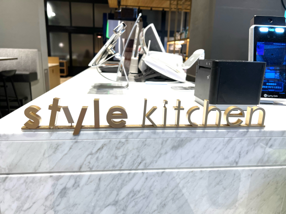 Style Kitchen (スタイルキッチン）_e0292546_23344742.jpg