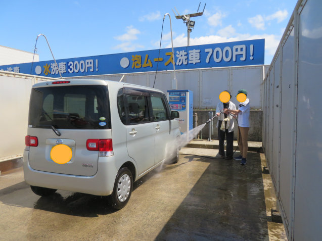 洗車場へ行こう&#128663;_d0357289_12051726.jpg