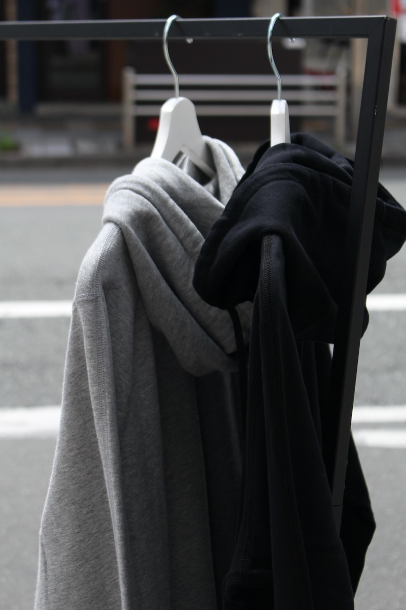 【再入荷】REIGNING CHAMP / LIGHTWEIGHT TERRY FULL  ZIP HOODIE_b0076842_14583447.jpeg