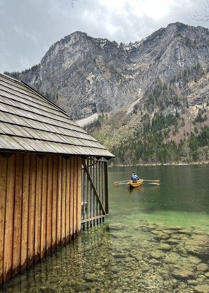 春のオーストリア湖畔で釣り三昧。_f0095714_06294083.jpg