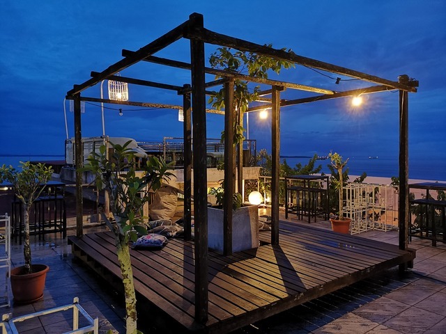 ボルネオ島（サバ州）の景色が良いでカフェが楽しめるスポット_a0132757_18542085.jpg