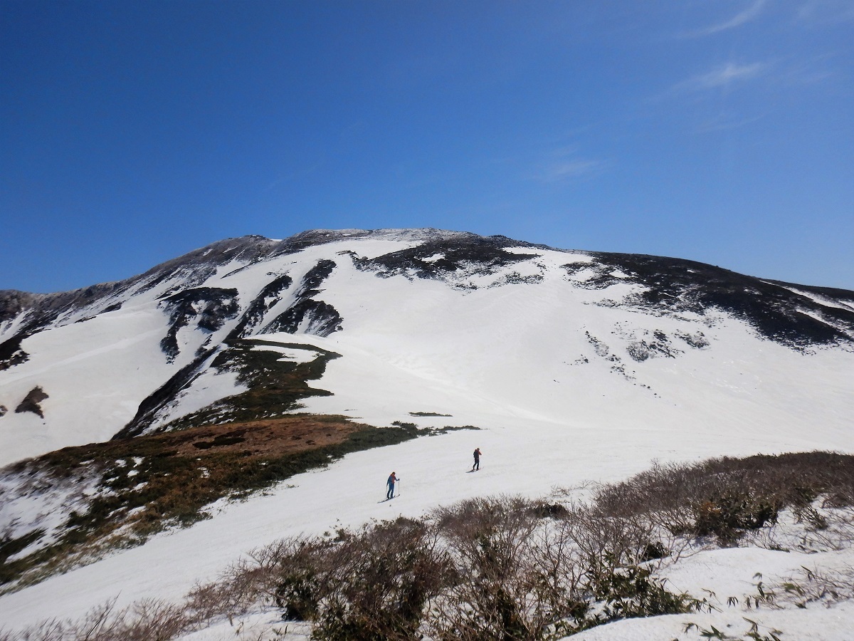 月山 ～ ２０２３年４月２５日_f0170180_23431739.jpg