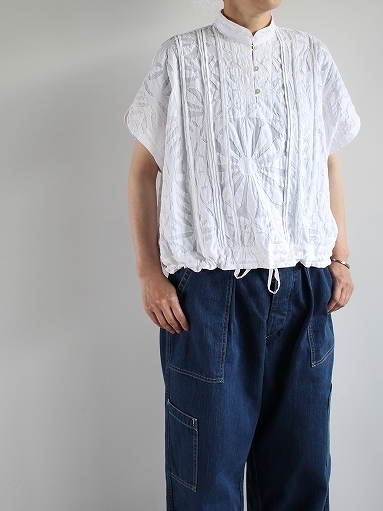ASEEDONCLOUD　Jiyusou classic blouse / Shadow picture cloth - Off white_b0139281_12074057.jpg