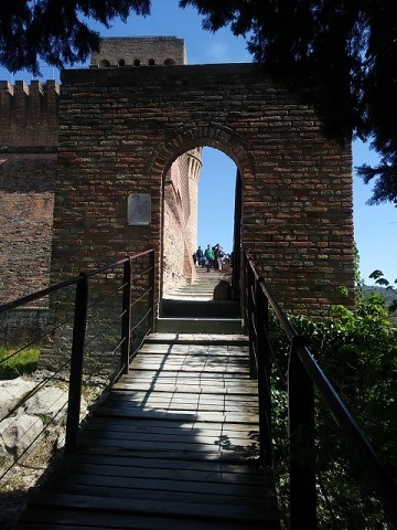 城の入り口と階段_d0006400_00432586.jpg