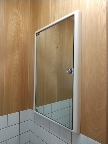 ガラス付トイレ収納_e0360016_15355995.jpg