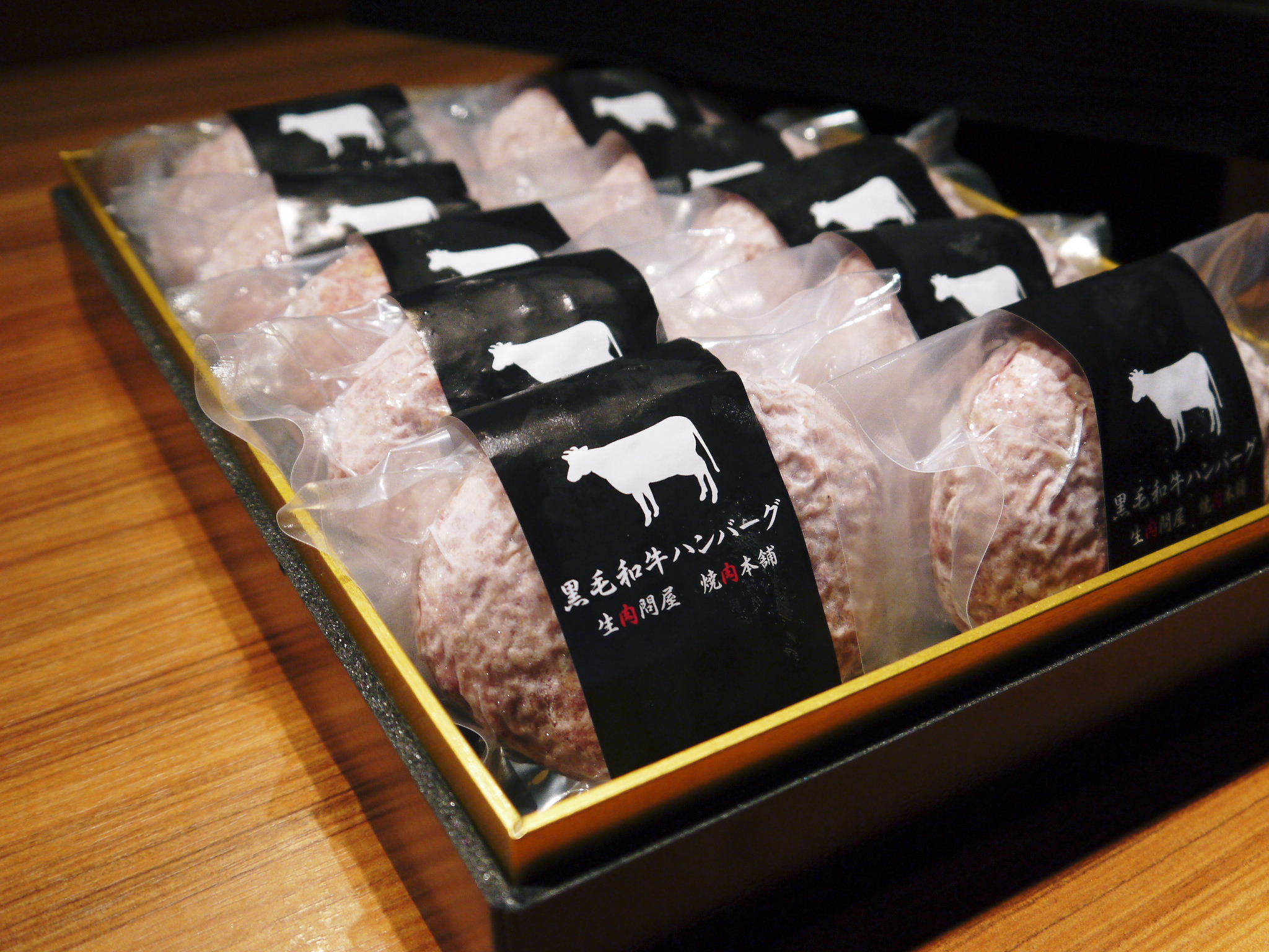 熊本県産黒毛和牛100％のハンバーグステーキ！令和5年7月度分大好評販売中！ギフト包装も対応します！_a0254656_20042835.jpg
