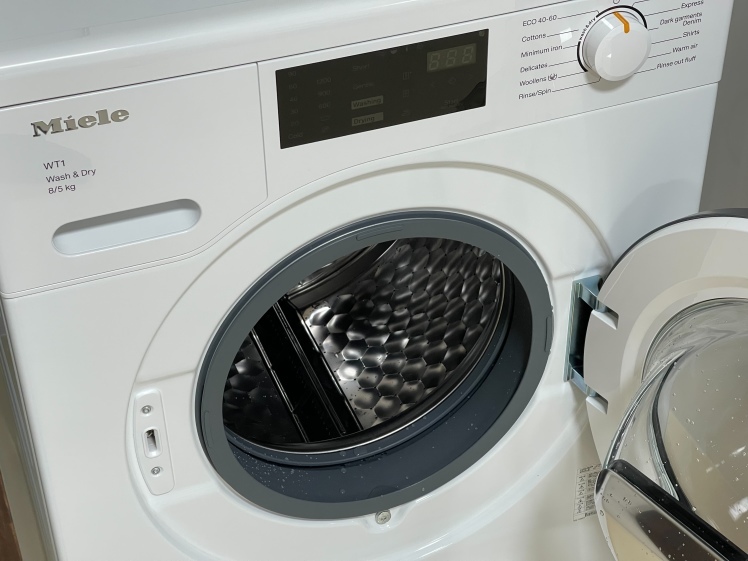 洗濯物を絶対殺菌するマシン。_c0156359_12132179.jpg