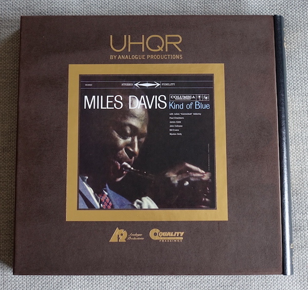 New Disc : Miles Davis \"Kind of Blue\" UHQR 45rpm / 2LP / Clear Viynl_d0010432_10535583.jpg