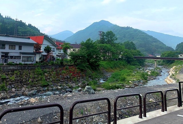 ＜2023年6月下旬＞「檜枝岐温泉」～残雪・池塘の「会津駒・中門岳」登山　_c0119160_21063881.jpg