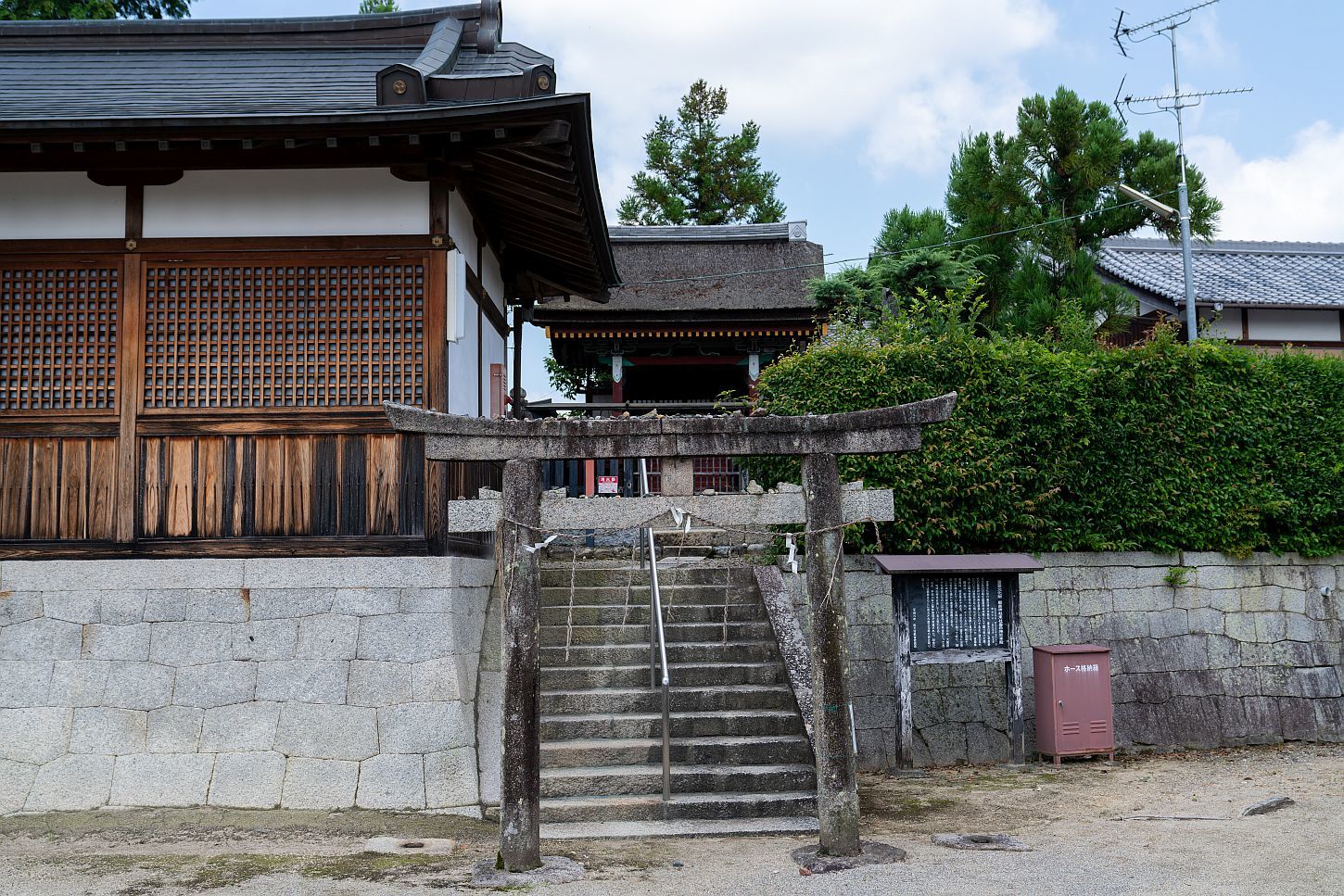 【重要文化財｜厳島神社 末社春日神社 本殿】　行き方、見学のしかた　（大阪府）_b0212342_14081548.jpg