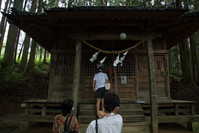 伊豆神社→早池峯神社_f0075075_16500394.jpg