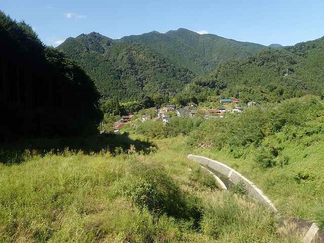 大岳山(1266m)・中岩山(1100m)・鋸山(1109m)・天地山(981m)_b0341133_11163949.jpg