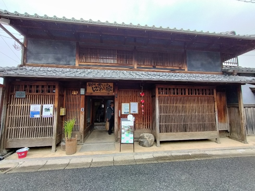 奈良へ　旅の記録⑬_f0197985_18183109.jpg