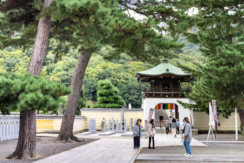 2023/10/21 善通寺月命日参り　今月は永代供養 土砂加持法要の月です_d0246136_18095939.jpg