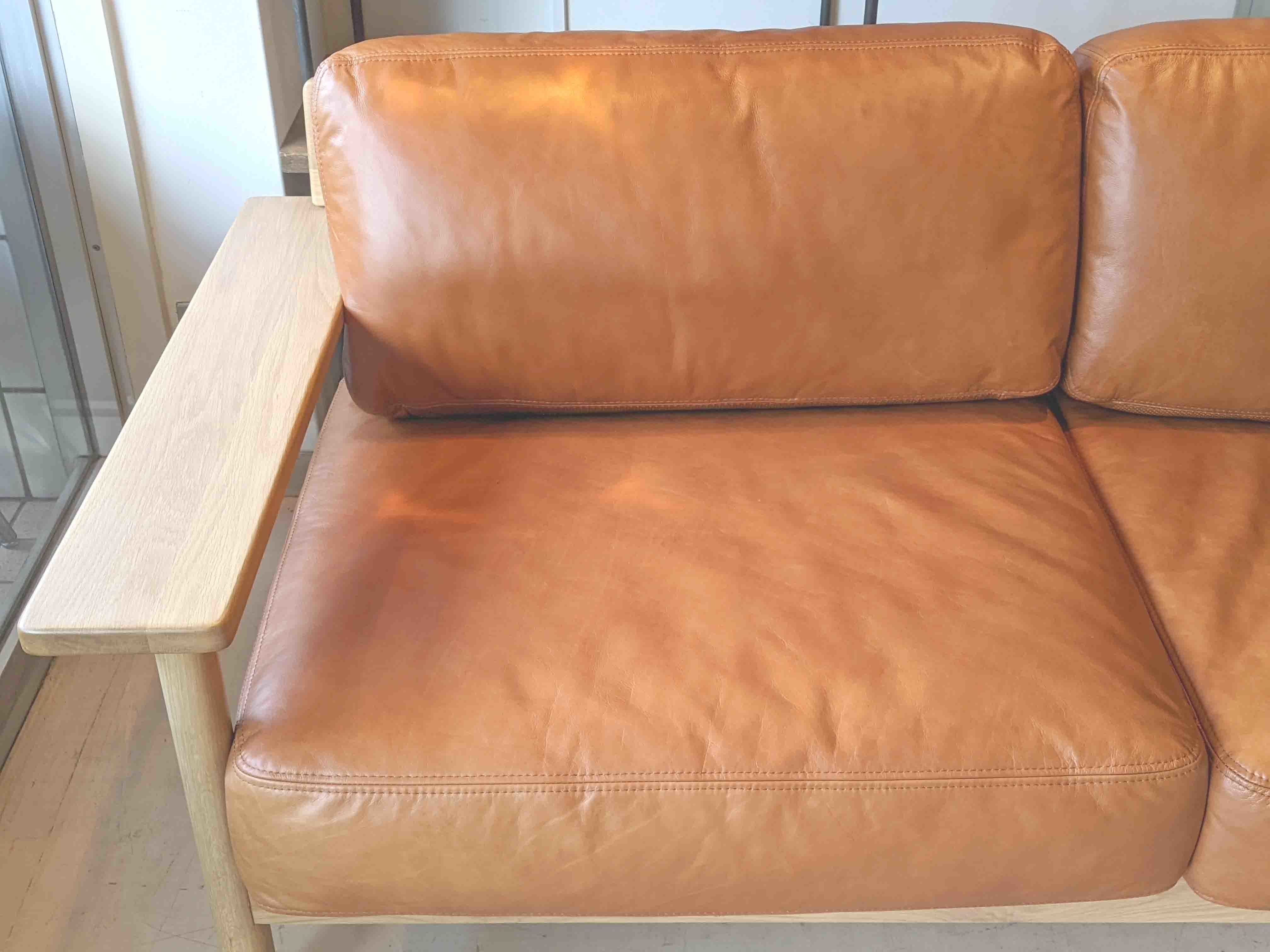 IDEE/イデー】Dimanche Sofa Leather/ディモンシュ ソファ レザーが入荷しました【目黒区|中目黒|本革ソファ|出張買取】ReSALE  LOOP : ReSALE LOOP / リセール ループ