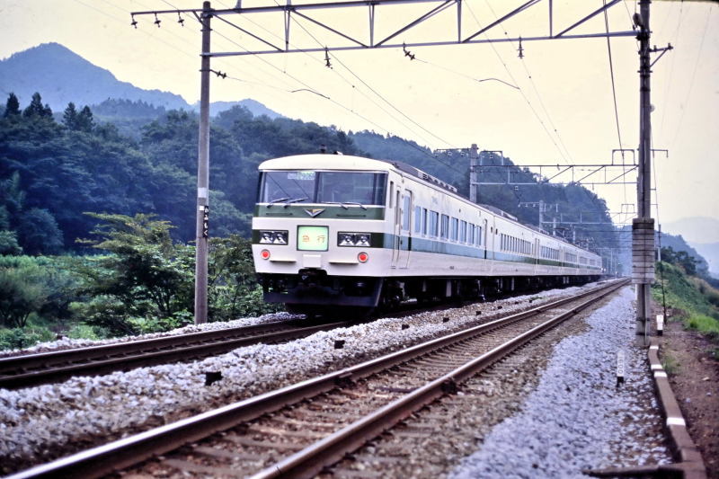 昭和５７年高崎線上越線５ 上牧２ １８５系と新幹線リレー号（会計検査対応）（11/5追記） : denshakamera's Blog  電車飛行機カメラブログ