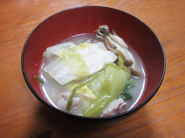 【ロピア】青森県産にんにくを これでもかと使用した 超濃厚にんにく鍋スープ_c0152767_16110712.jpg