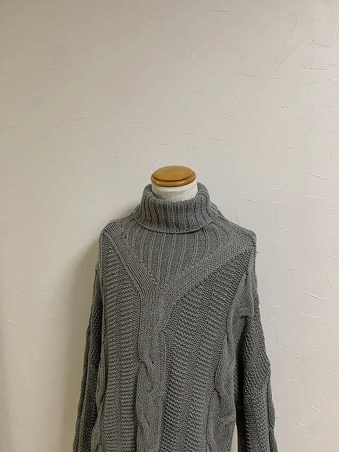 Old Sweater & Designer\'s Coat_d0176398_16330022.jpg