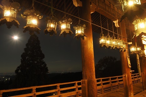 満月と紅葉の散策　　　奈良公園_c0303868_14543101.jpg