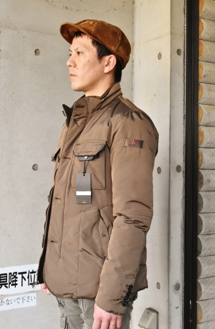 PEUTEREY STYLE ★★　　ITALY DOWN　　STAND COLLAR DOWN JACKET ★★_d0152280_10270493.jpg