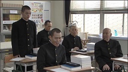 2-19/157-5　ＴＢＳテレビドラマ　 「塀の中の中学校」　脚本　内館牧子　演出　清弘誠　プロデューサー清弘誠、北川雅一　荒井光明 　製作　製作　著作TBS　（アングラの帝王から新劇へ）_f0325673_13532465.jpg