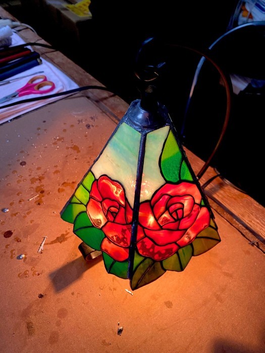 生徒さんの薔薇の小ランプ完成_a0278866_10015797.jpeg