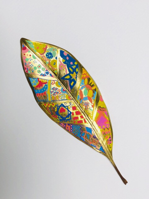小中学生が制作した、金の葉っぱにゼンタングルを紹介します。12_f0373324_14165070.jpg
