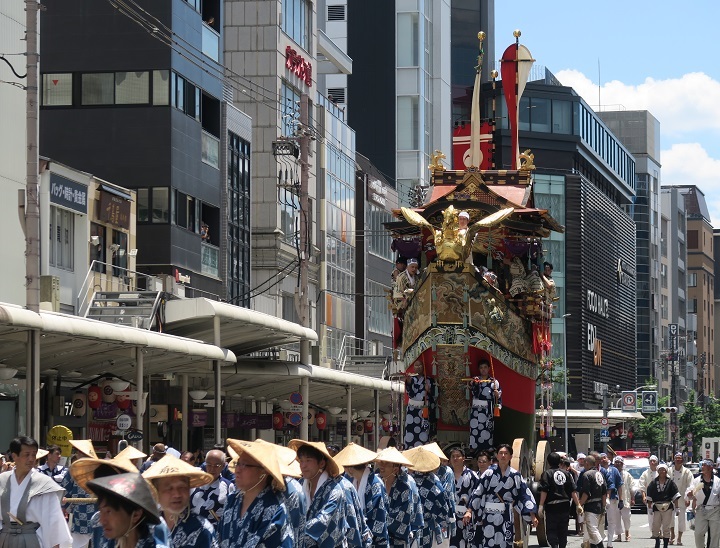 祇園祭　前祭　山鉾巡行_e0017051_19430719.jpg