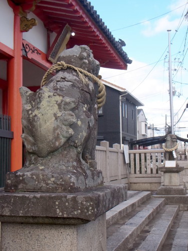 七日市の春日神社と二日市町公会堂_a0187861_03175746.jpg