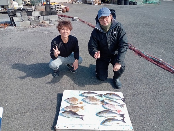 コサダ丸　釣果_a0132630_12380493.jpeg