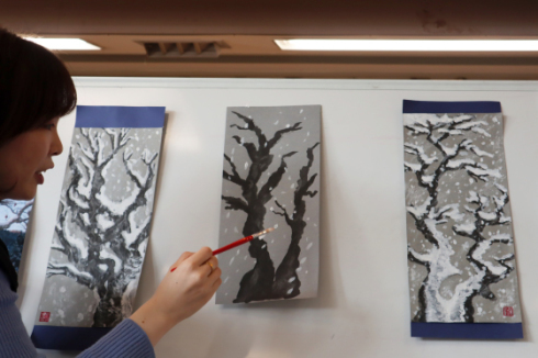 やと子ども美術教室　～ 雪化粧する樹木 ～_e0222340_14400327.jpg