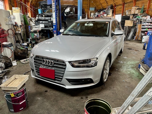 車検入庫デリカD５納車＆アウディA４アバント車検整備中！！！_c0202141_20491251.jpg