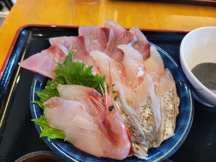 美味しいランチ！　キトキト富山を食す！_a0195071_14483777.jpg