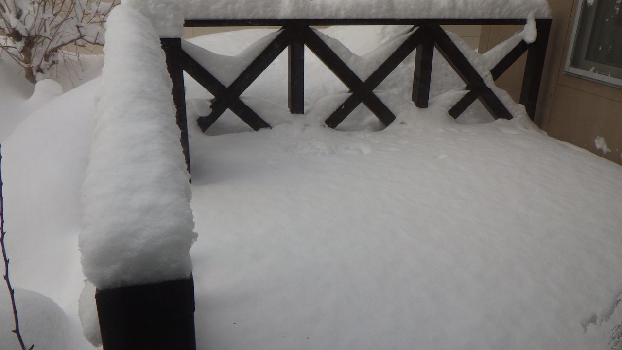 札幌の今朝までの積雪は記録的な45センチ_c0025115_21154636.jpg